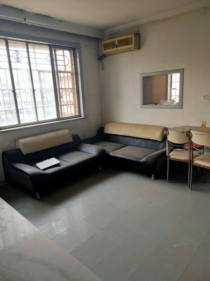 北京黄龙住宅区凌云组团2室1厅71.9平高楼层/共7层