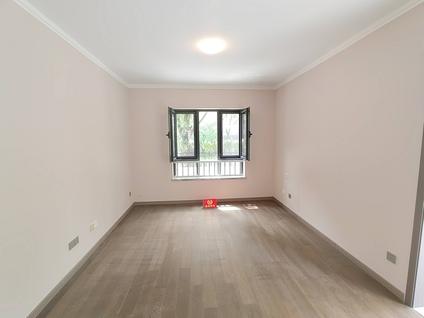 北京万科弗农小镇4室3厅97.97平低楼层/共9层