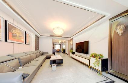 北京阳光城8号院3室2厅156.67平低楼层/共7层