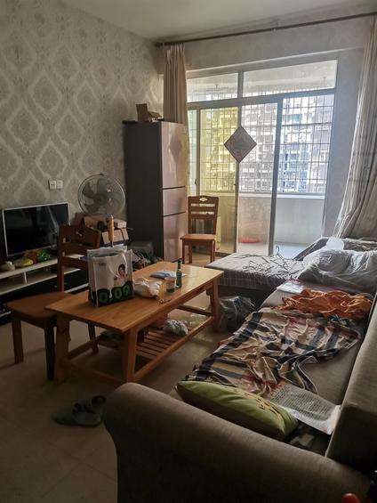 厦门华森公园首府2室1厅81.17平中楼层/共17层