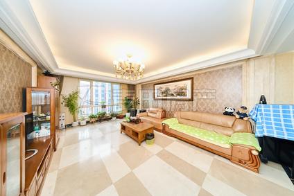 北京火星园4室2厅199.16平高楼层/共26层