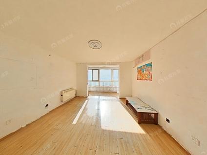 北京腾龙家园3室2厅123.9平低楼层/共6层