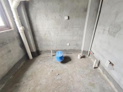 扬州水韵福邸5室3厅174平低楼层/共4层