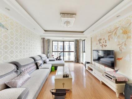 北京凤麟府3室2厅123.26平中楼层/共18层