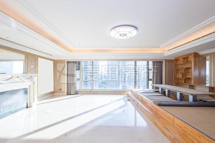 北京合生霄云路8号4室3厅450平高楼层/共27层