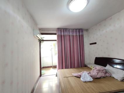 北京中建七局家属院3室2厅93平高楼层/共7层