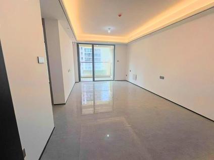 北京芝罘吾悦广场3室2厅108平高楼层/共26层