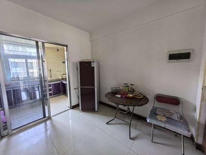 银川园缘小区2室2厅86平高楼层/共6层