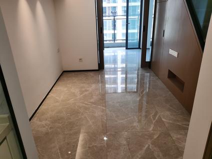 北京中海世纪荟1室1厅30平低楼层/共17层