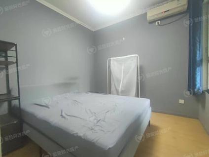 北京海航国兴城2室2厅87平低楼层/共13层