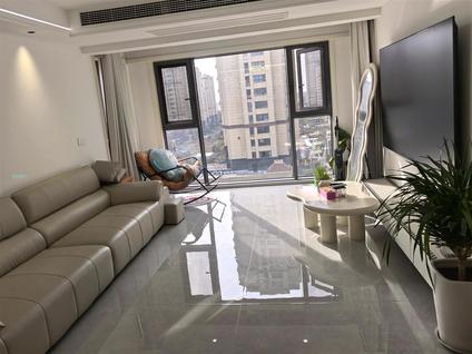 北京绿城雅苑3室2厅115平中楼层/共18层