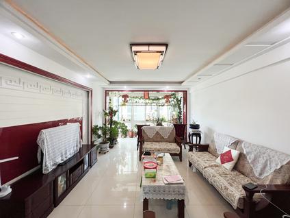 兰州基业豪庭3室2厅150.3平高楼层/共6层