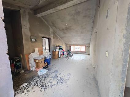 北京骏龙林海花园2室2厅70.95平高楼层/共6层