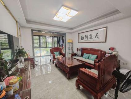 北京昌茂春天里4室2厅128平低楼层/共18层