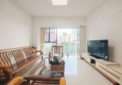 北京富基广场2室2厅82.52平低楼层/共34层