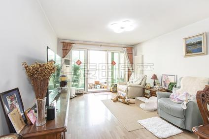 北京嘉铭桐城(A区)2室1厅112.57平中楼层/共9层