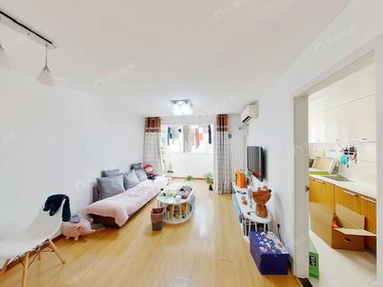 北京海棠1室1厅56.78平低楼层/共14层