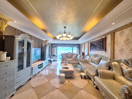 北京融创玖玺台3室0厅210.23平中楼层/共35层