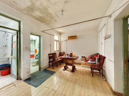 南京潭桥公寓(北园)2室1厅66.26平低楼层/共6层