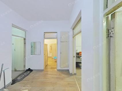 太原山西大学家属院3室1厅75平高楼层/共5层