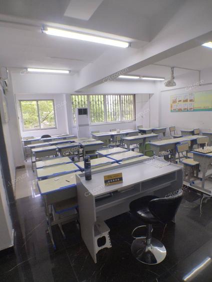 北京聚鑫苑3室2厅104.11平低楼层/共7层