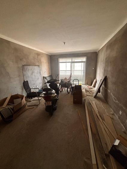 北京汴北佳苑3室2厅120平中楼层/共18层