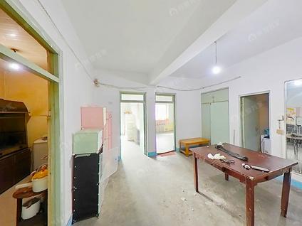 北京三省里2室1厅84.47平高楼层/共6层