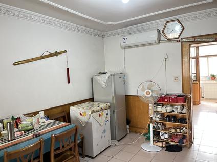 北京光明西里(乙区)3室2厅70平高楼层/共6层