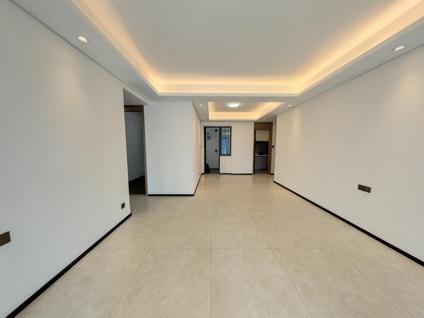 北京华润中心(三期)4室2厅138.4平中楼层/共22层