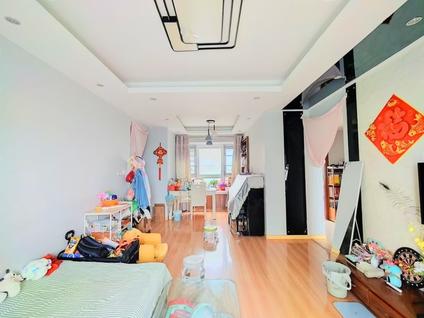 南京万裕龙庭水岸3室1厅100.97平中楼层/共24层