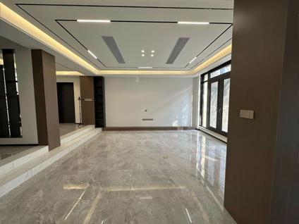 上海安亭瑞仕(华庭公寓)4室2厅343平低楼层/共3层