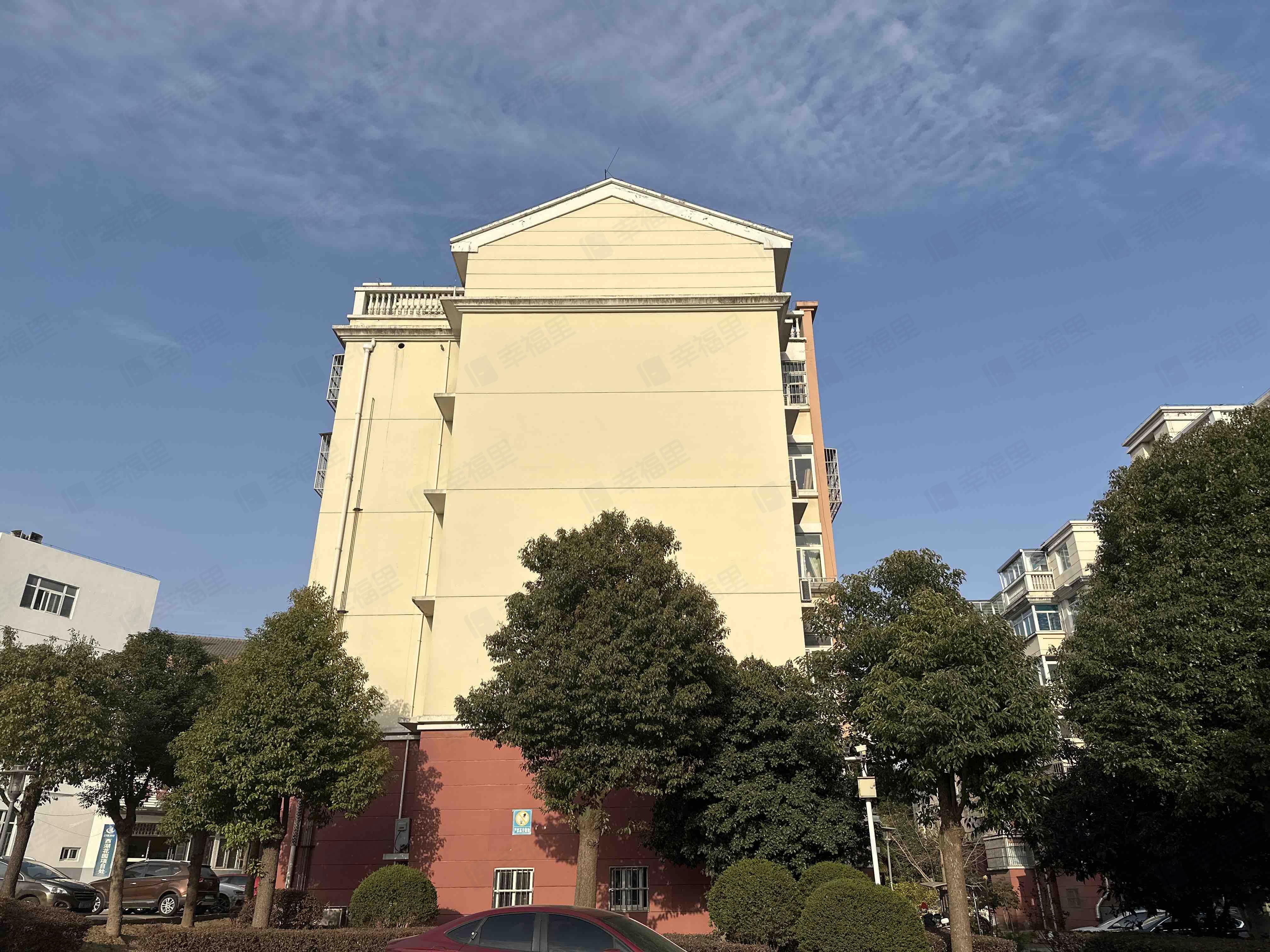 西湖花园小区效果图