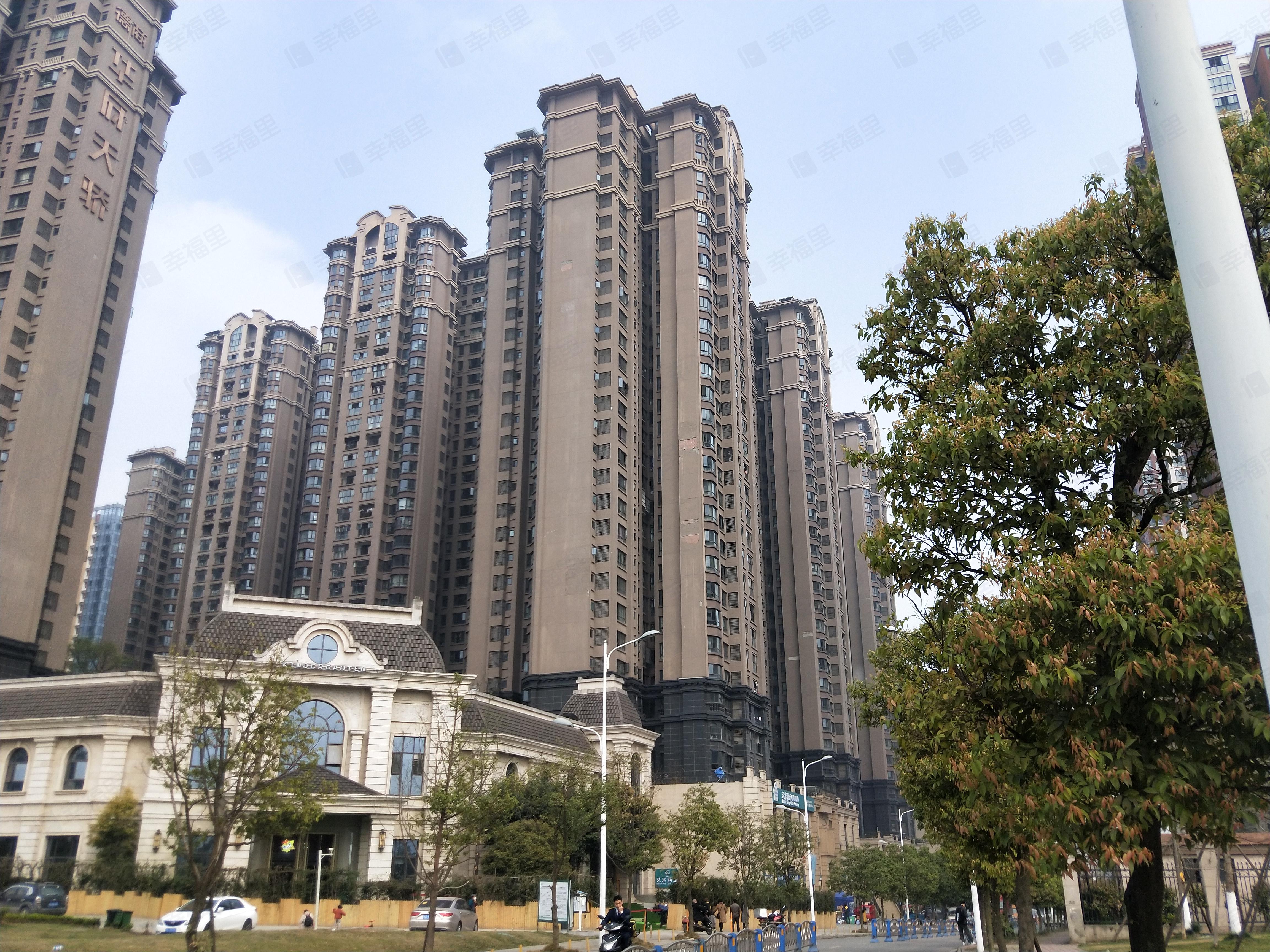 德商华府天骄小区效果图