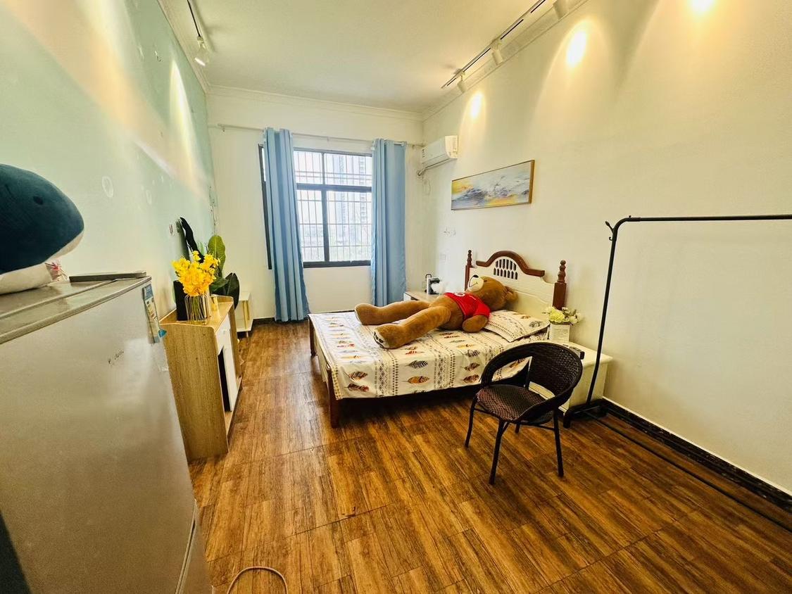 整租·梁万公寓