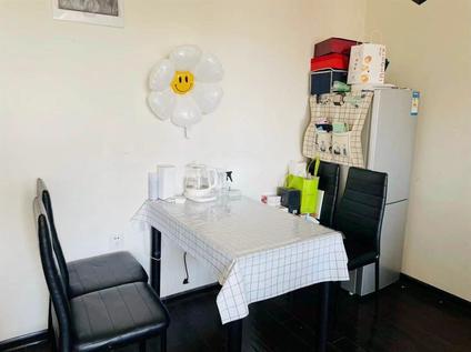 北京汇龙温莎花园1室1厅56.86平高楼层/共17层