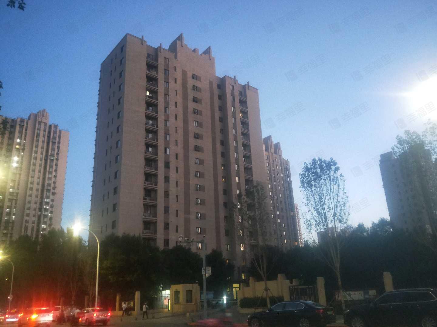 华远铭悦(西区)小区效果图