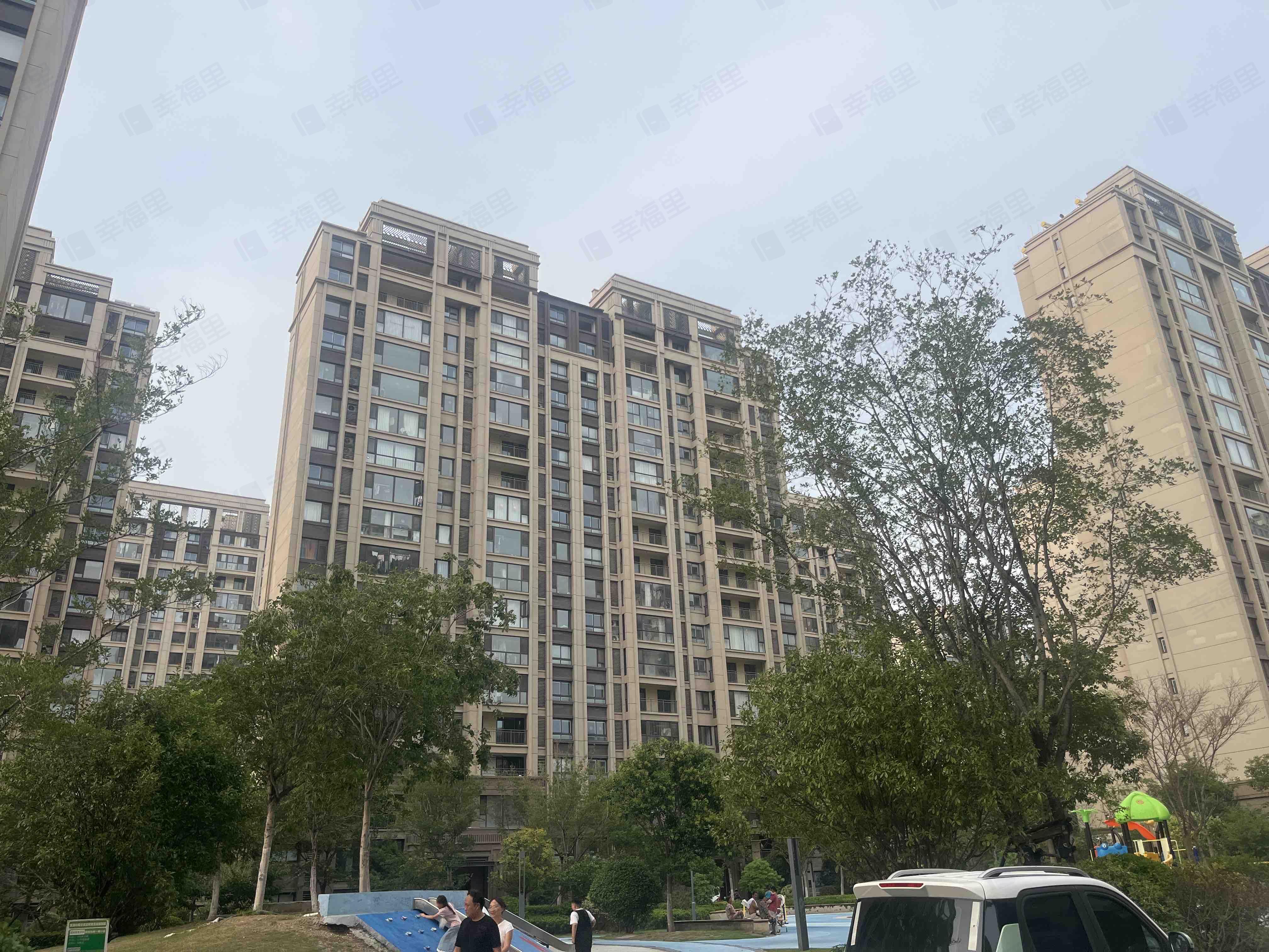 吾悦华府(蝶园)小区效果图