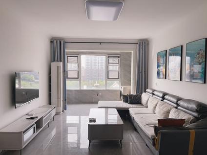 北京招商莱顿小镇花语墅3室2厅128平高楼层/共6层