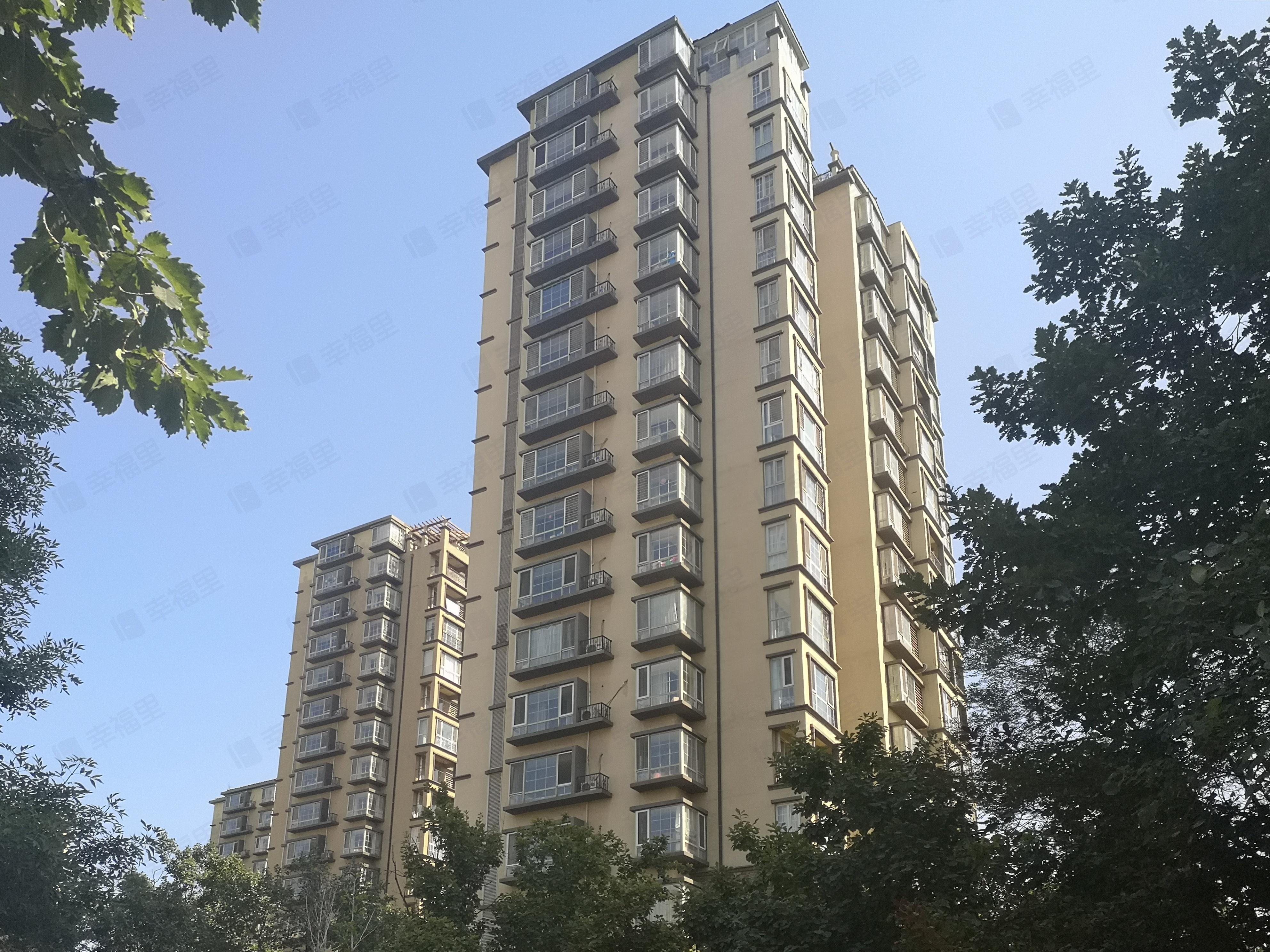 龙湖蔚澜香醍小区效果图