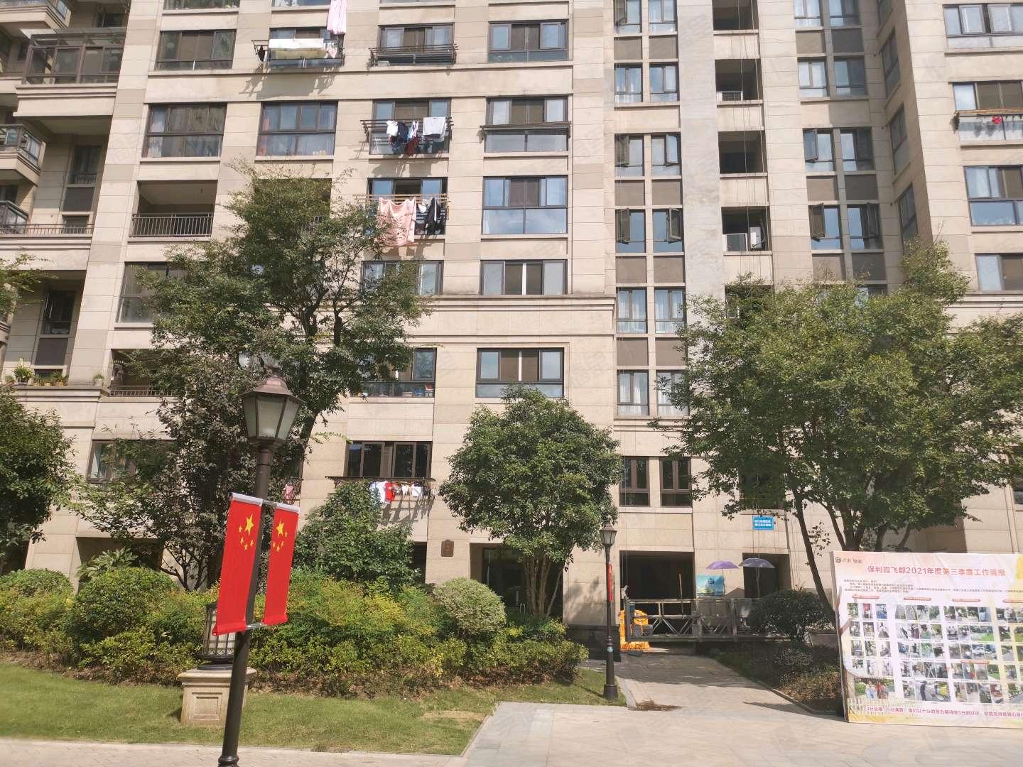 保利霞飞郡小区效果图