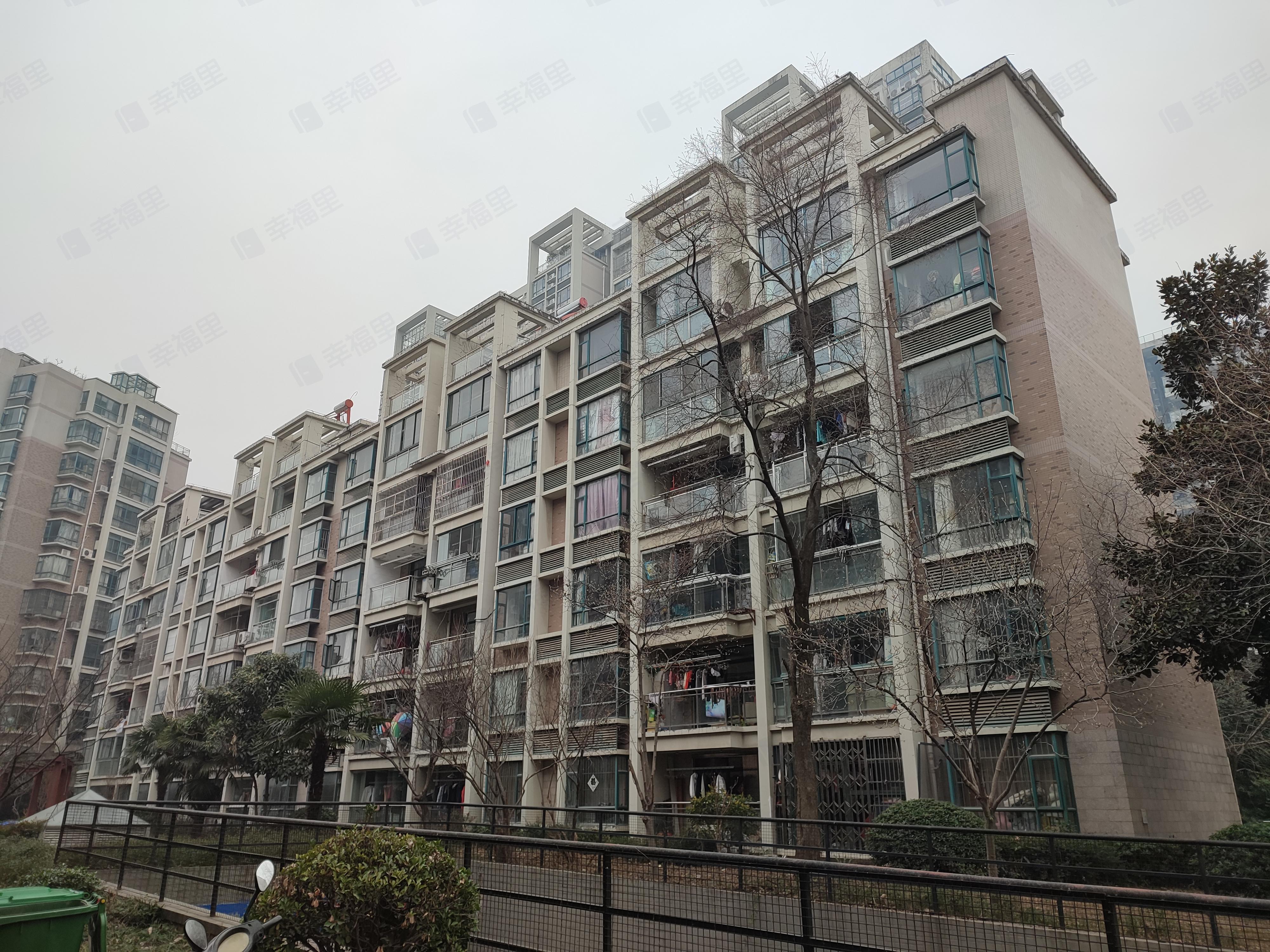 东湖山庄小区效果图