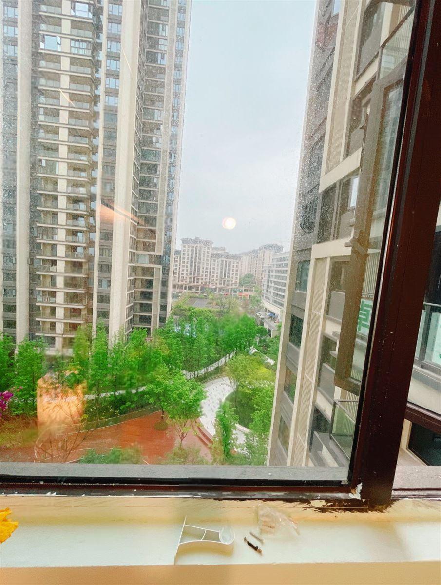 合租·龙湖九里峰景