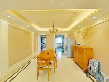 北京富力华庭(C区)4室2厅196.29平高楼层/共30层