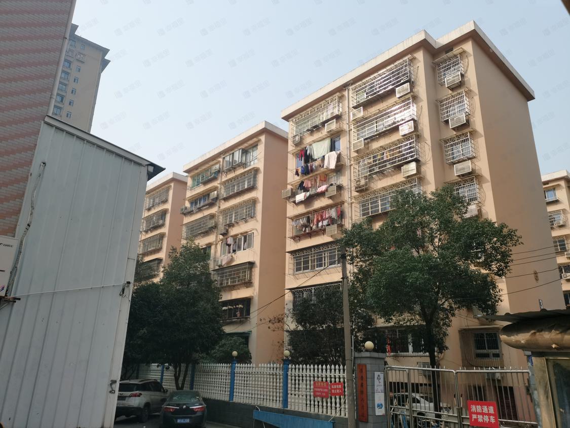 长沙岳麓-河西王府井/2002年建教师村(岳麓)