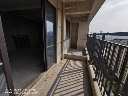 北京中梁东阳府3室2厅100平中楼层/共20层