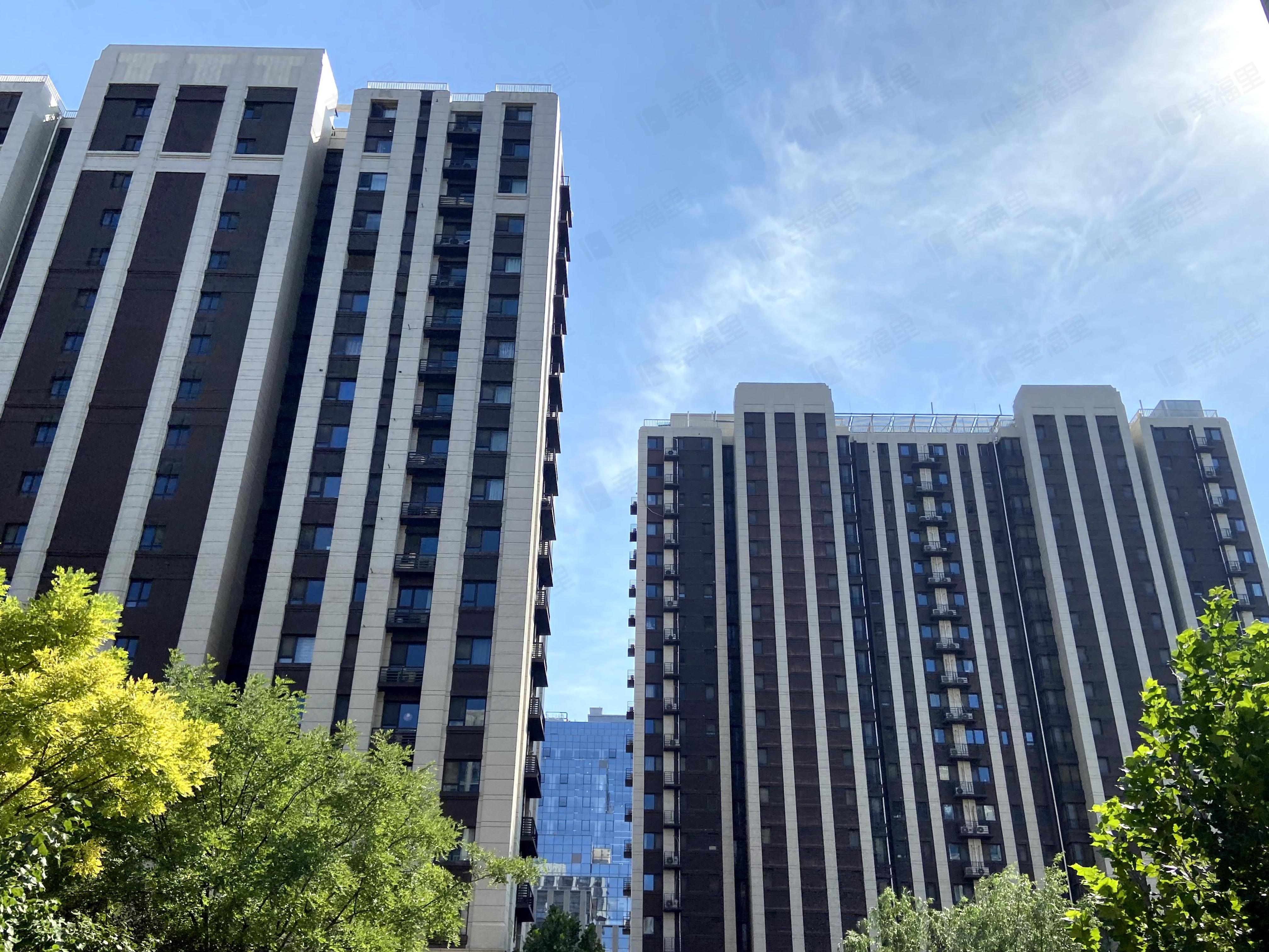 中海金玺公馆小区效果图