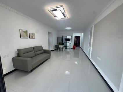 温岭温岭整租 翠语华庭3室2厅/130平/中楼层