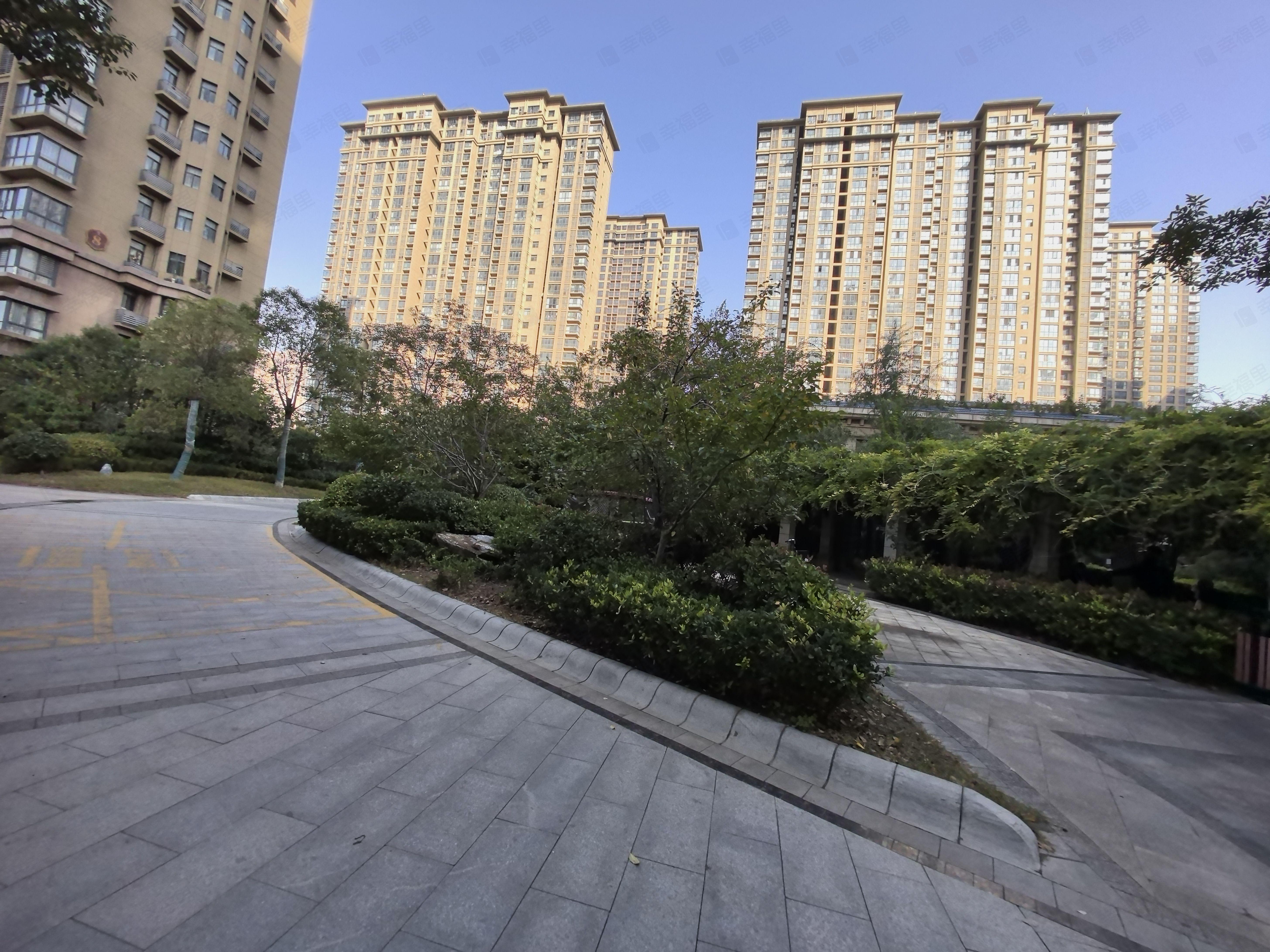 新龙御都国际小区效果图