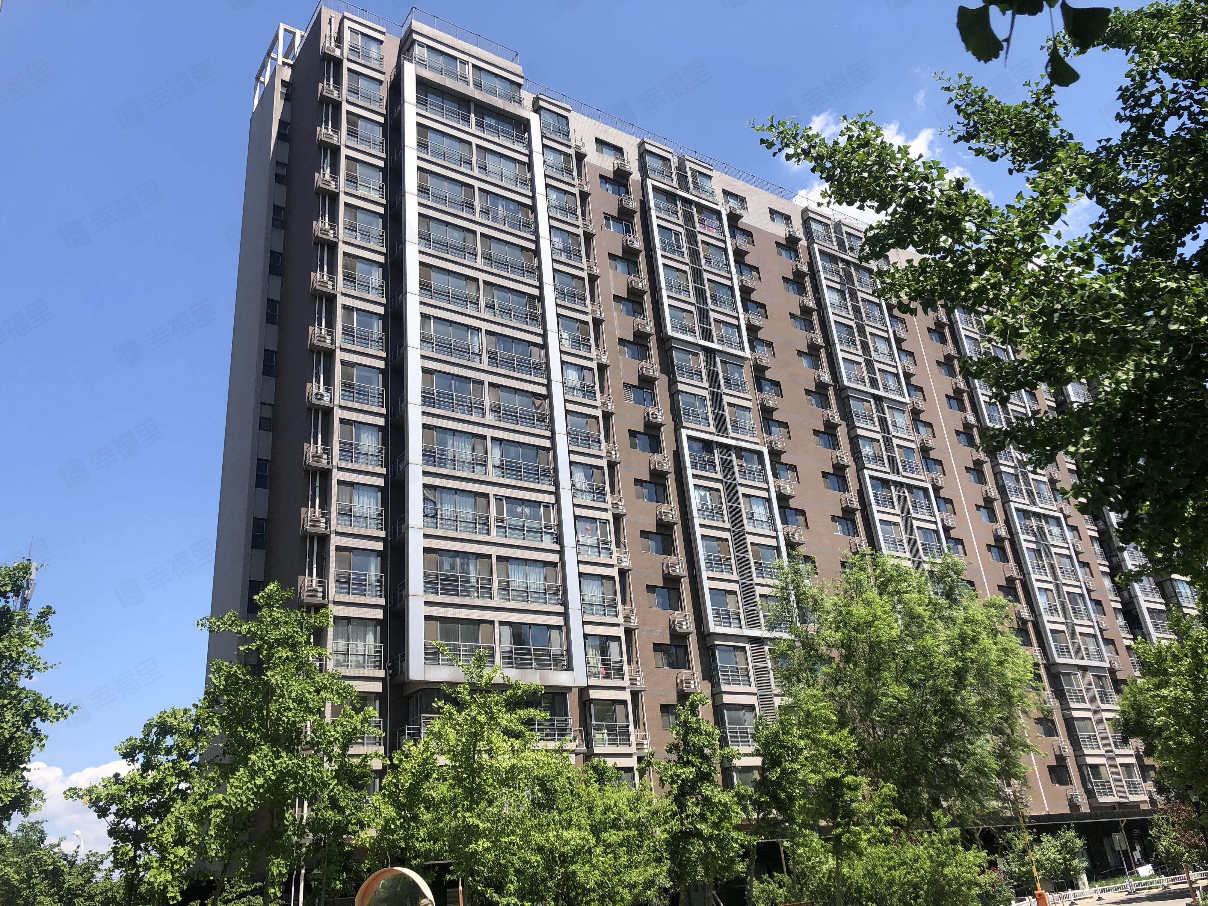 融域嘉园小区效果图