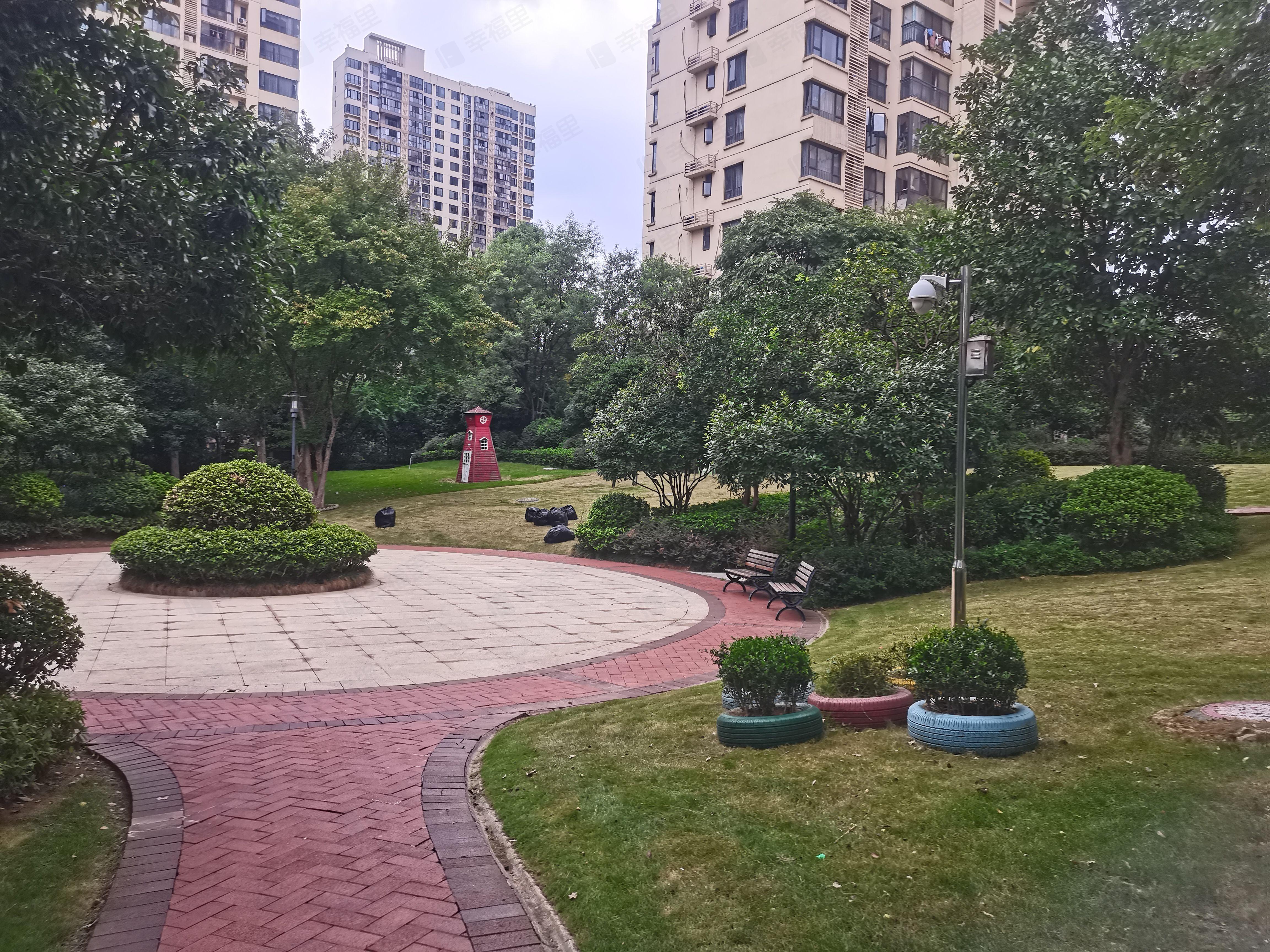 美的蓝溪谷小区效果图